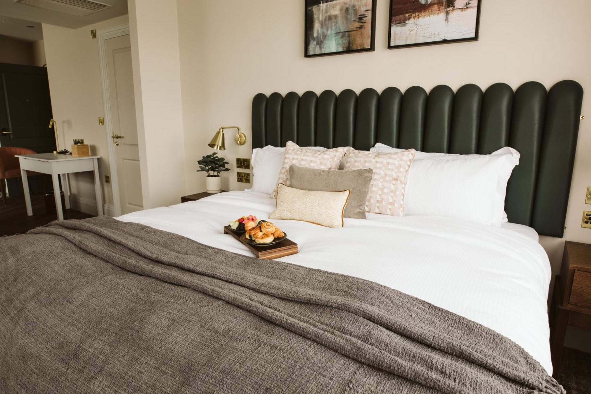 The Hillbrook Hotel & Spa - Sherborne Екстериор снимка