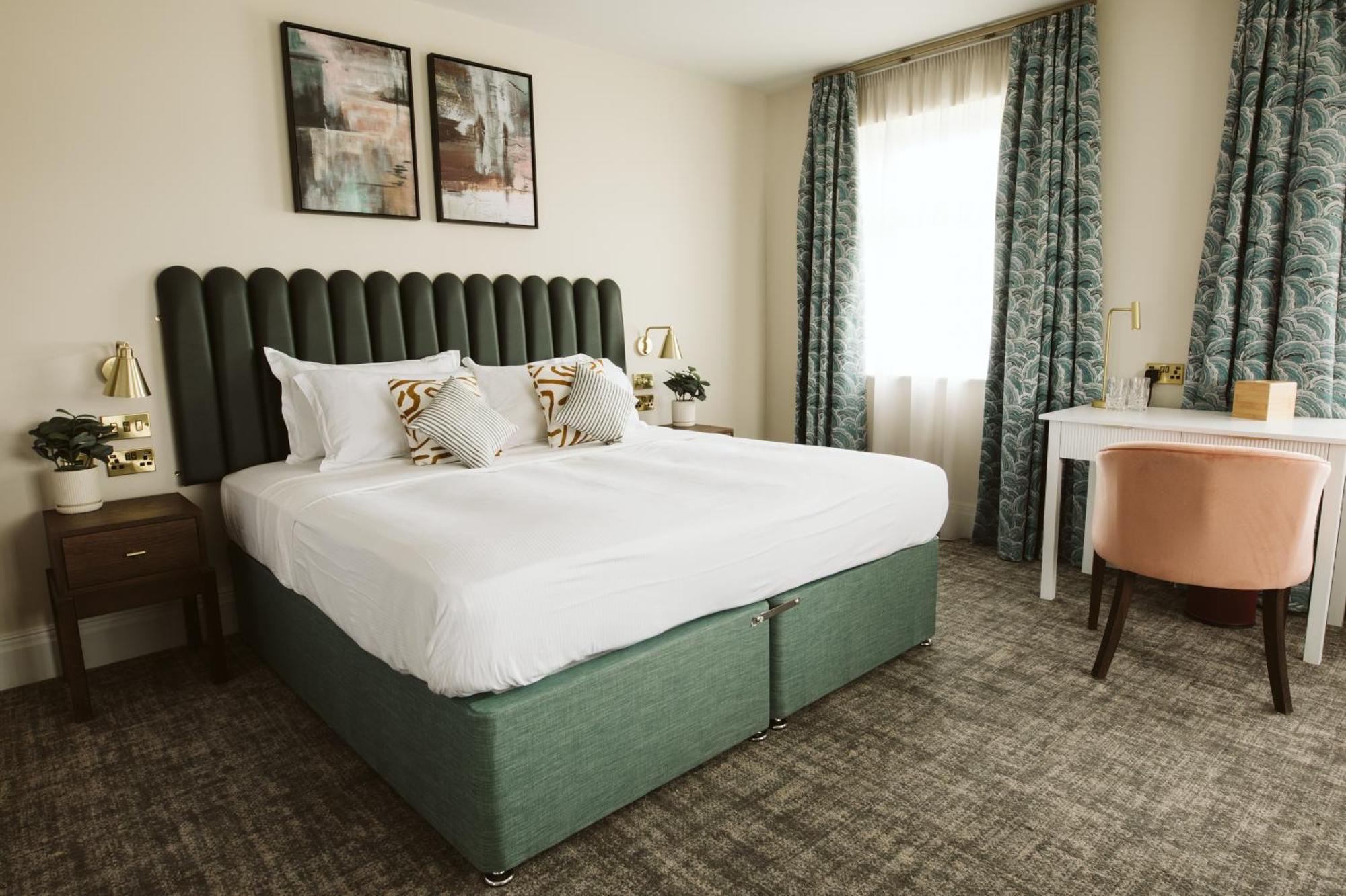 The Hillbrook Hotel & Spa - Sherborne Екстериор снимка
